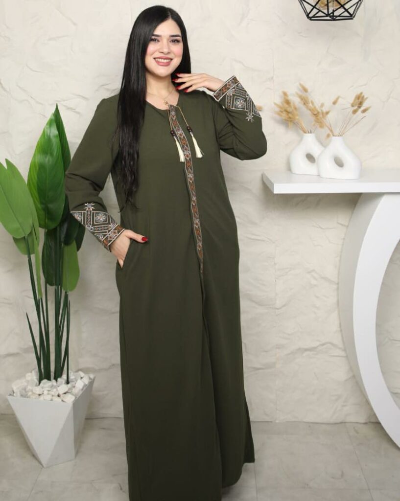 jelbeb avec broderie C10