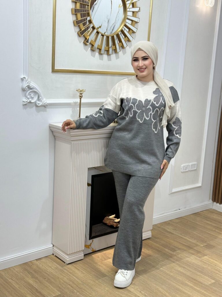 Ensemble laine fleur C11